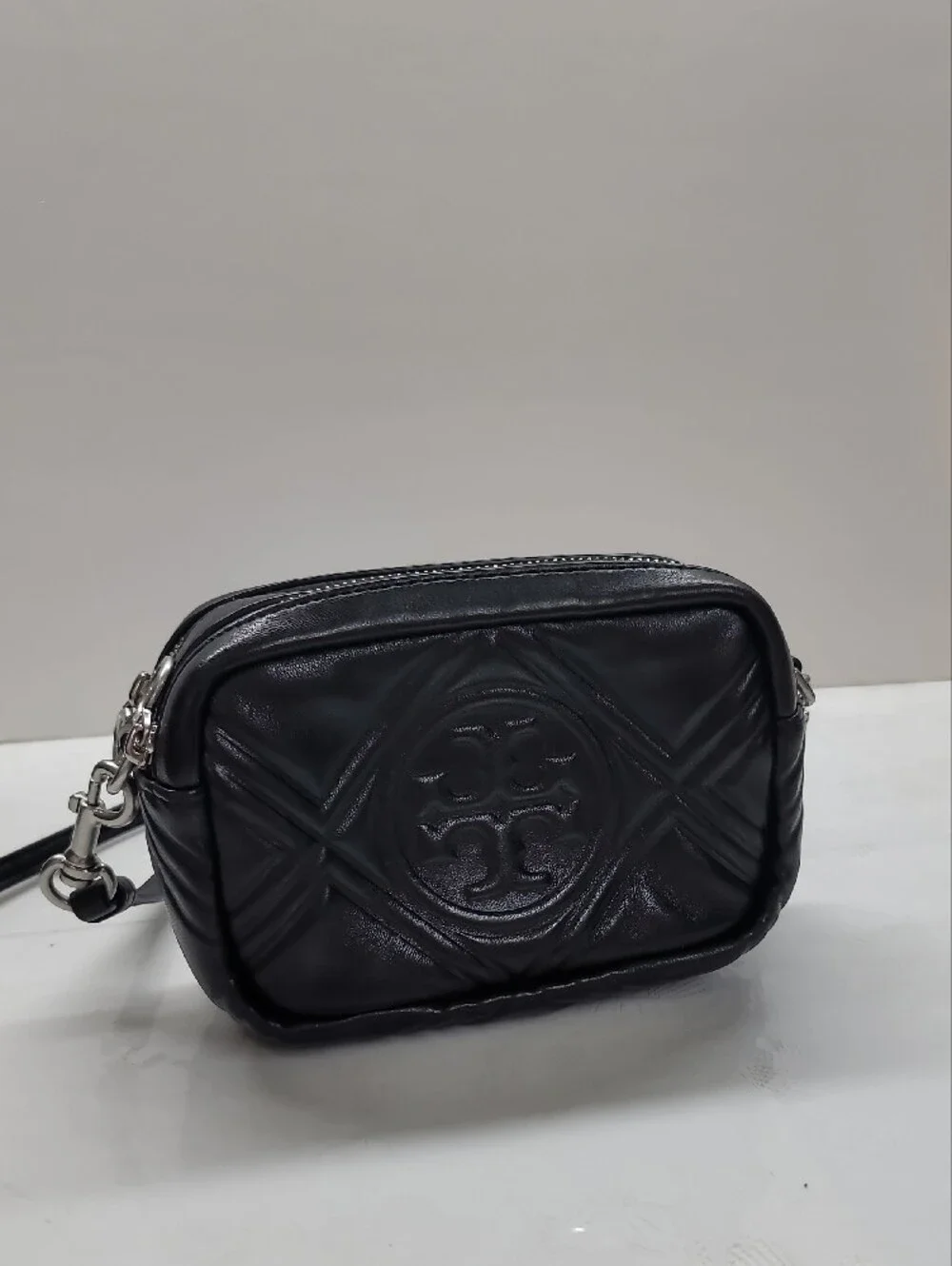 Tory Burch Perry Bombe Mini Bag